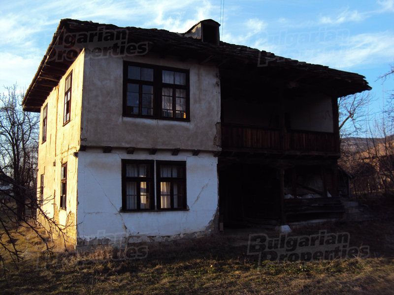 Дом в Габрово, Болгария, 128 м2 - фото 1