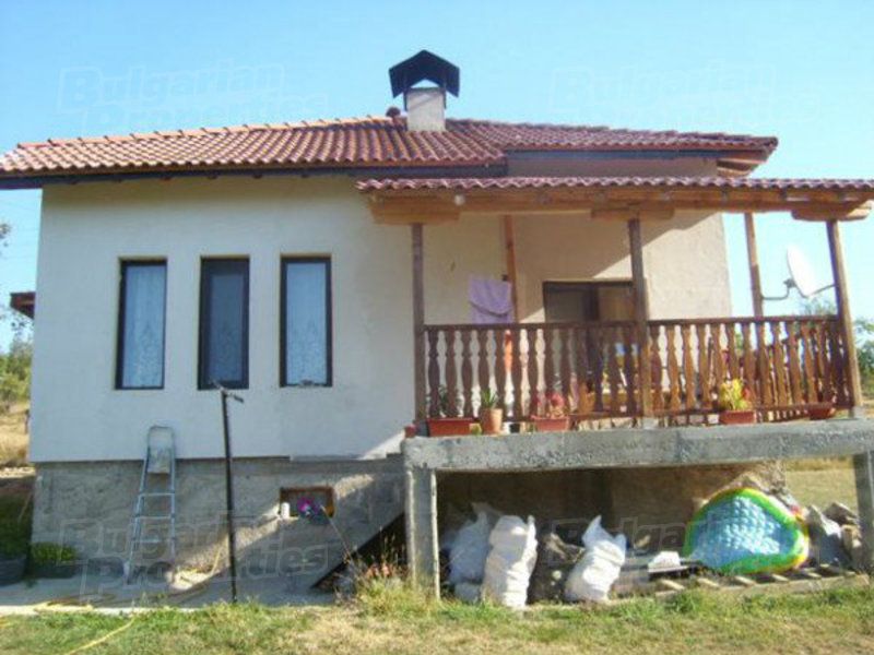 Дом в Ловече, Болгария, 98 м2 - фото 1