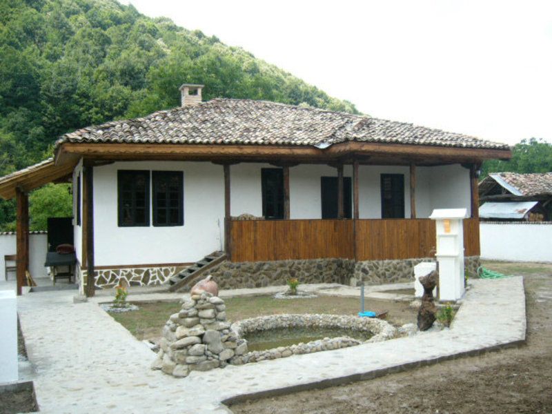 Дом в Велико Тырново, Болгария, 95 м2 - фото 1