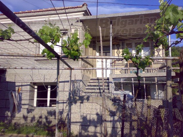 Дом в Сливене, Болгария, 154 м2 - фото 1