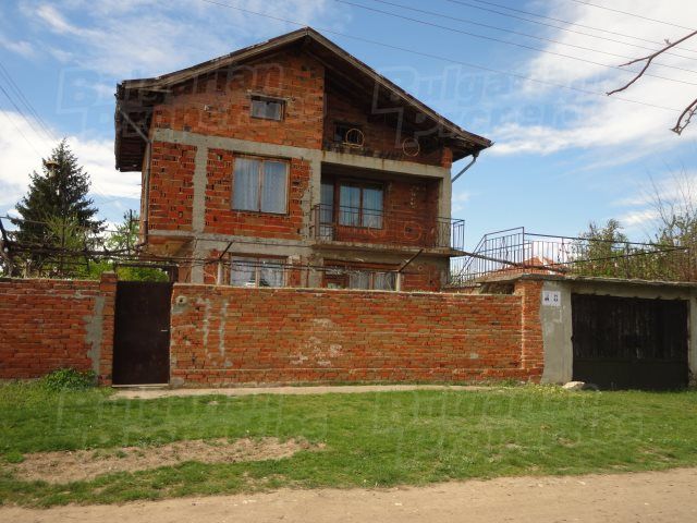 Дом в Стара Загоре, Болгария, 190 м2 - фото 1