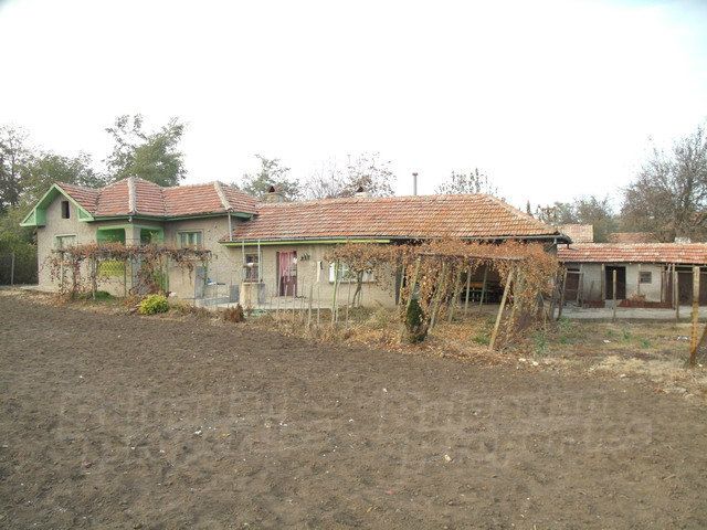Дом в Велико Тырново, Болгария, 140 м2 - фото 1