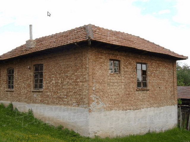 Дом в Велико Тырново, Болгария, 10 500 м2 - фото 1