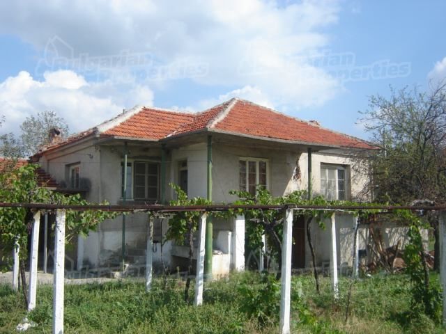 Дом в Сливене, Болгария, 65 м2 - фото 1