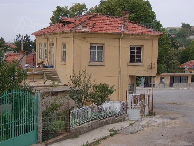 Дом в Стара Загоре, Болгария, 130 м2 - фото 1