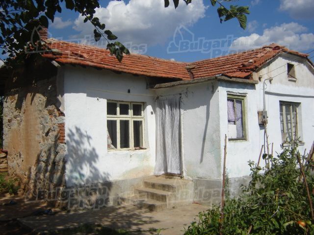 Дом в Сливене, Болгария, 45 м2 - фото 1