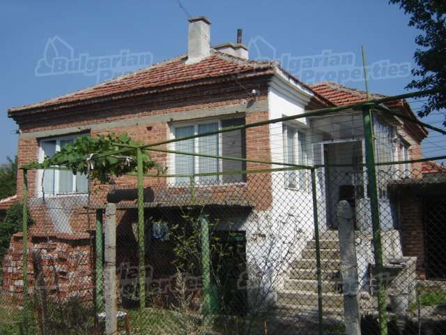 Дом в Сливене, Болгария, 62 м2 - фото 1