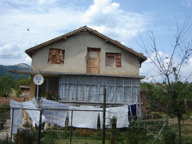 Дом в Сливене, Болгария, 180 м2 - фото 1