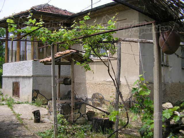 Дом в Ловече, Болгария, 120 м2 - фото 1