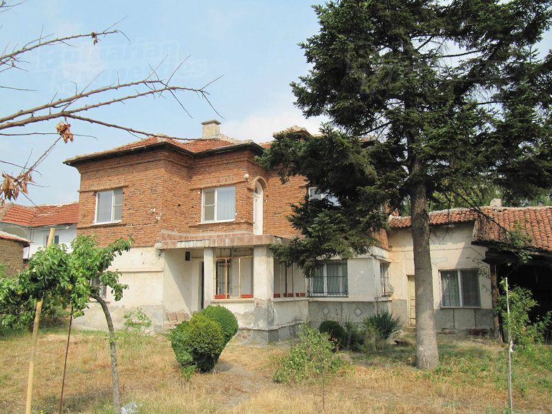 Дом в Пловдиве, Болгария, 150 м2 - фото 1