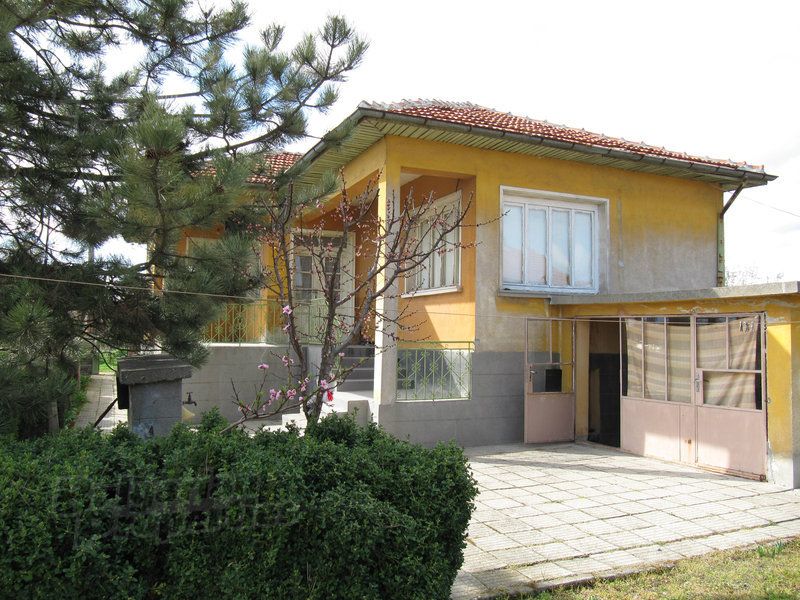 Дом в Пловдиве, Болгария, 88 м2 - фото 1