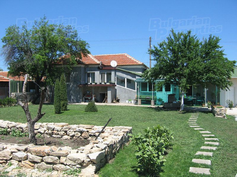 Дом в Ямболе, Болгария, 130 м2 - фото 1