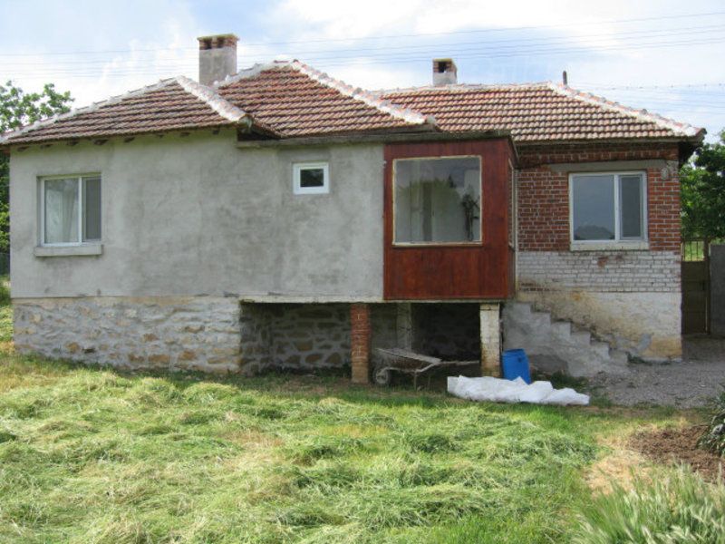 Дом в Ямболе, Болгария, 53 м2 - фото 1