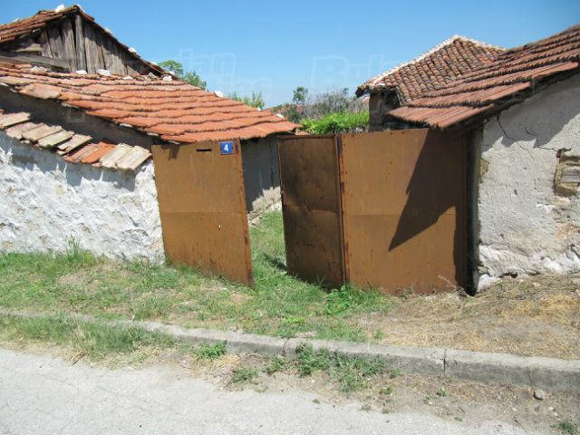 Дом в Пазарджике, Болгария, 50 м2 - фото 1