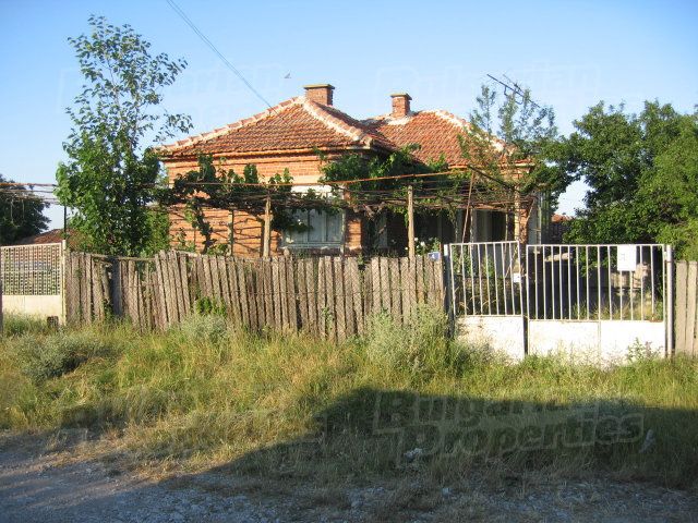 Дом в Ямболе, Болгария, 65 м2 - фото 1