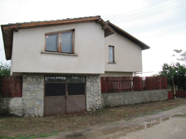 Дом в Пловдиве, Болгария, 181 м2 - фото 1