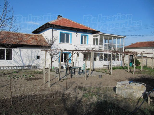 Дом в Пловдиве, Болгария, 144 м2 - фото 1