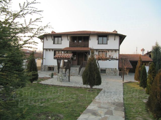 Дом в Пловдиве, Болгария, 320 м2 - фото 1