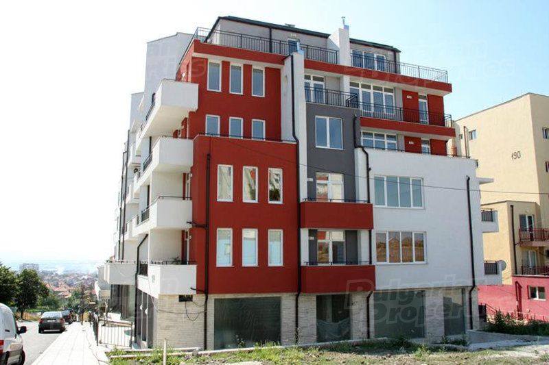Апартаменты в Бургасе, Болгария, 90.49 м2 - фото 1
