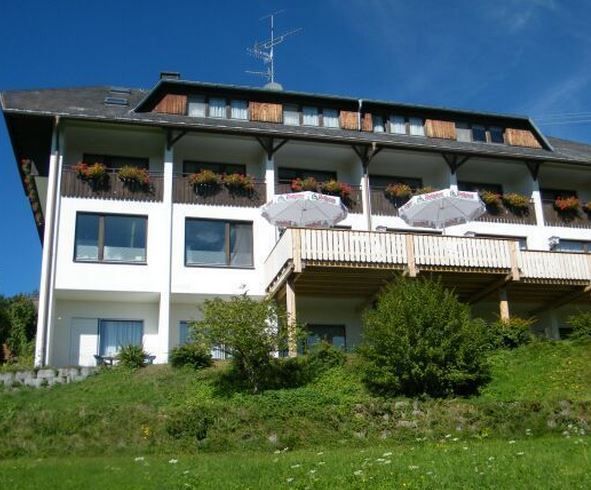 Отель, гостиница Баден-Вюртемберг, Германия, 1 144 м2 - фото 1