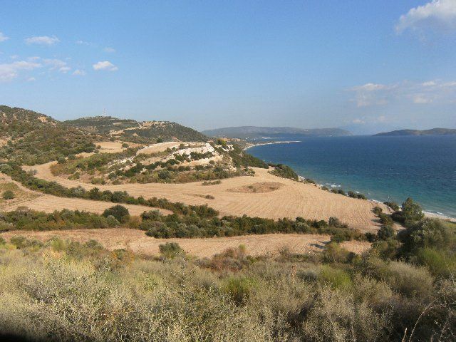 Земля на Афоне, Греция, 45 490 м2 - фото 1