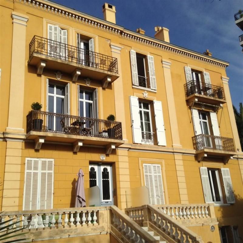 Апартаменты в Каннах, Франция, 100 м2 - фото 1