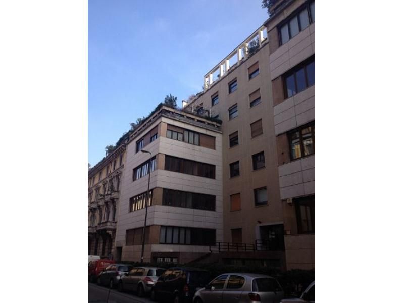 Апартаменты в Милане, Италия, 135 м2 - фото 1