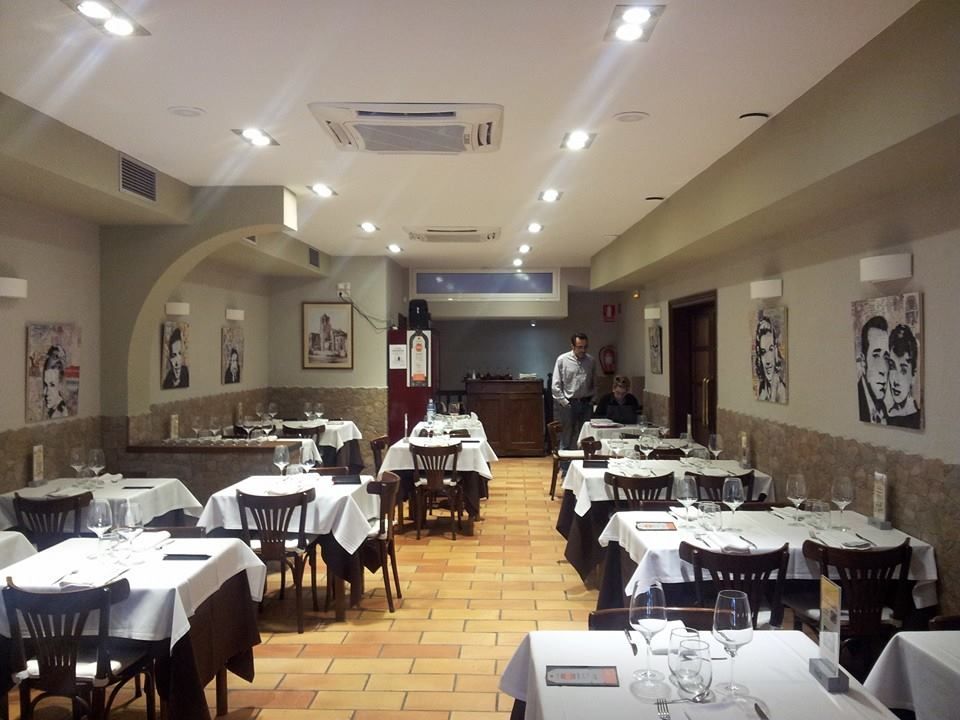Кафе, ресторан в Таррагоне, Испания, 175 м2 - фото 1