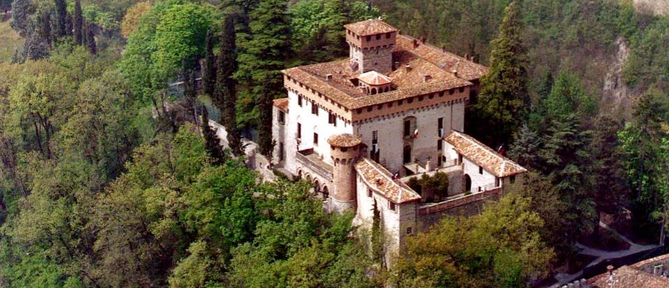 Замок Пьемонт, Италия, 3 000 м2 - фото 1