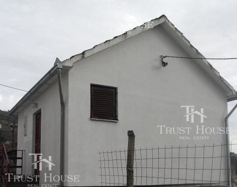 Дом в Тивате, Черногория, 60 м2 - фото 1
