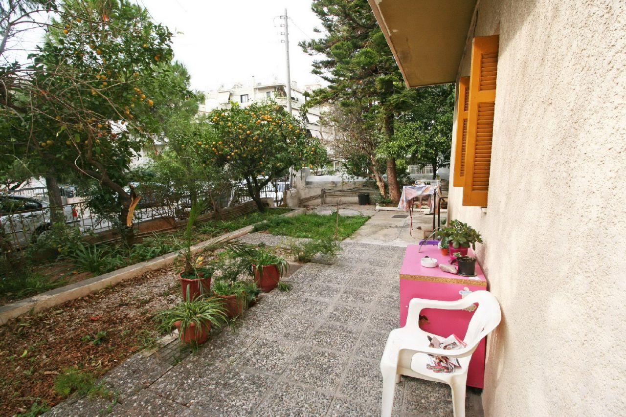 Квартира в Афинах, Греция, 38 м2 - фото 1