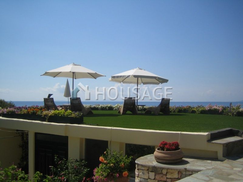 Отель, гостиница в Эпире, Греция, 400 м2 - фото 1