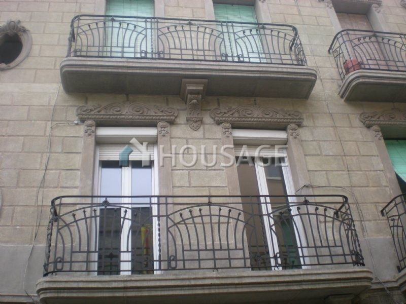 Доходный дом в Барселоне, Испания, 648 м2 - фото 1