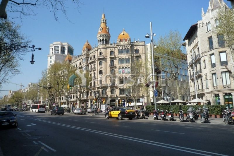 Магазин в Барселоне, Испания, 400 м2 - фото 1