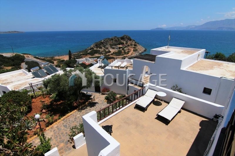 Отель, гостиница Крит, Греция, 3 000 м2 - фото 1