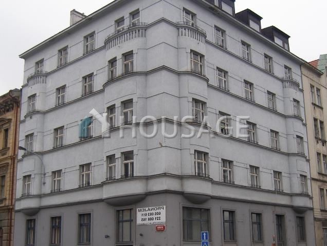 Офис в Праге, Чехия, 399 м2 - фото 1