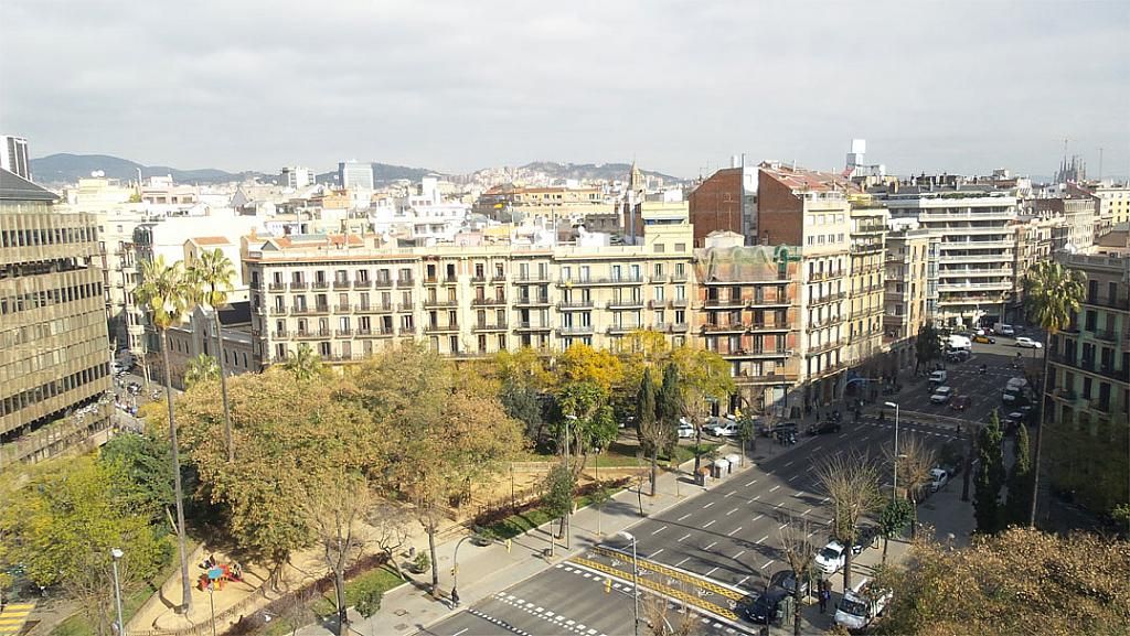 Земля в Барселоне, Испания, 3 200 м2 - фото 1