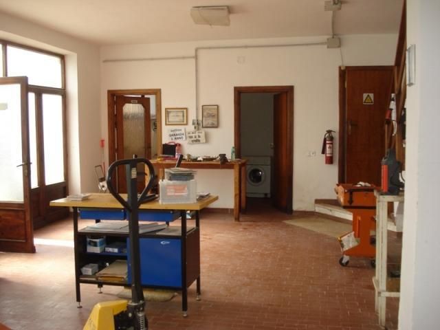 Дом в Пескаре, Италия, 220 м2 - фото 1