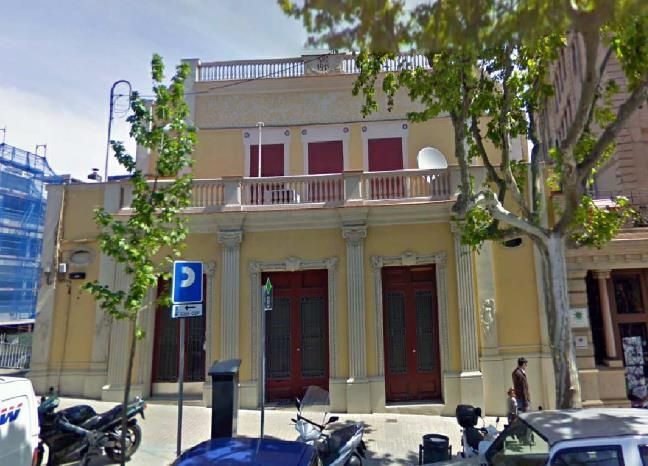 Коммерческая недвижимость в Барселоне, Испания, 1 044 м2 - фото 1