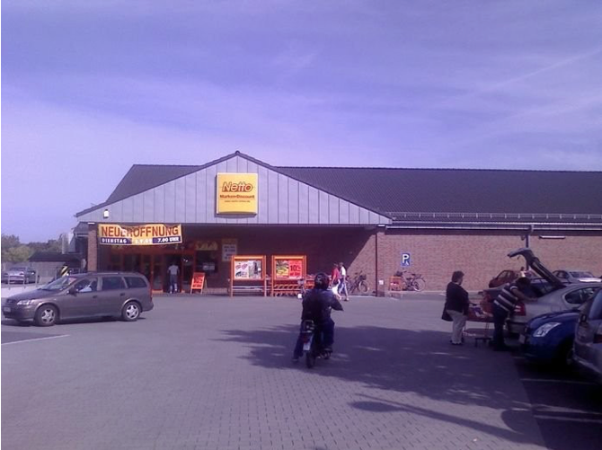 Магазин в Бранденбурге-на-Хафеле, Германия, 903 м2 - фото 1