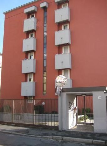 Апартаменты у озера Комо, Италия, 65 м2 - фото 1