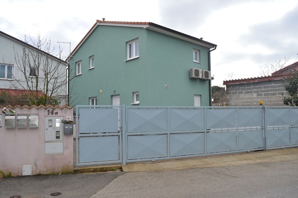 Дом в Пуле, Хорватия, 170 м2 - фото 1
