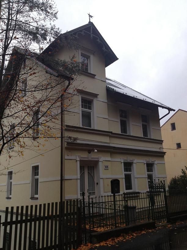 Дом в Карловых Варах, Чехия, 384 м2 - фото 1
