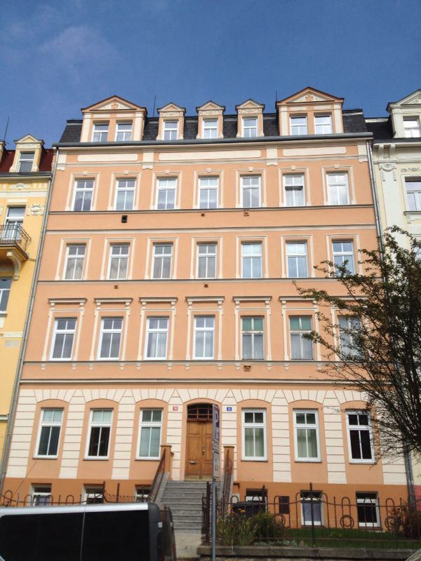 Квартира в Карловых Варах, Чехия, 67 м2 - фото 1