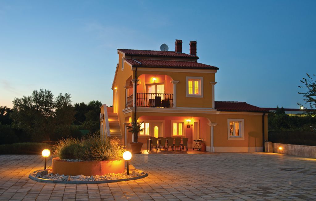 Дом в Водняне, Хорватия, 220 м2 - фото 1