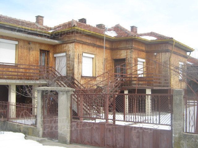 Дом в Видине, Болгария, 240 м2 - фото 1