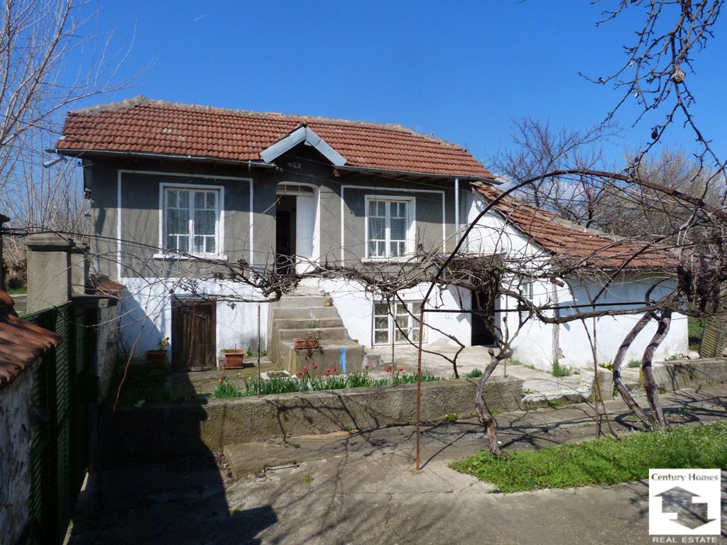 Дом в Велико Тырново, Болгария, 70 м2 - фото 1