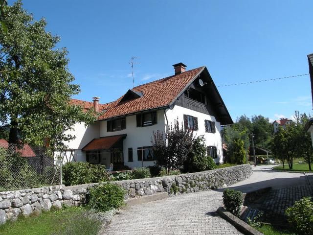 Дом в Бледе, Словения, 250 м2 - фото 1