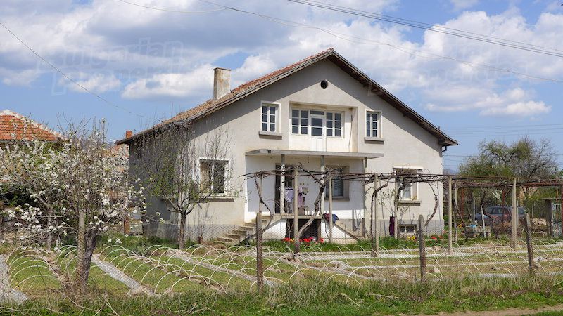 Дом в Стара Загоре, Болгария, 198 м2 - фото 1