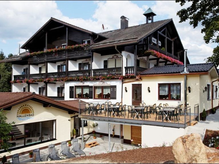 Коммерческая недвижимость Цвизель, Германия, 1 200 м2 - фото 1